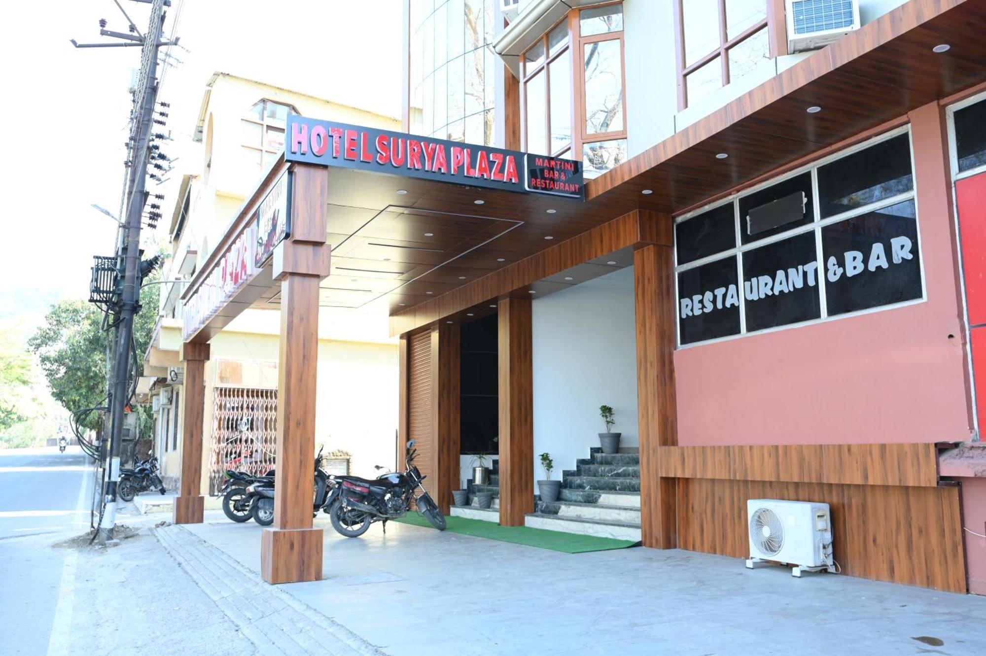Hotel Surya Plaza Kotdwāra Exterior foto